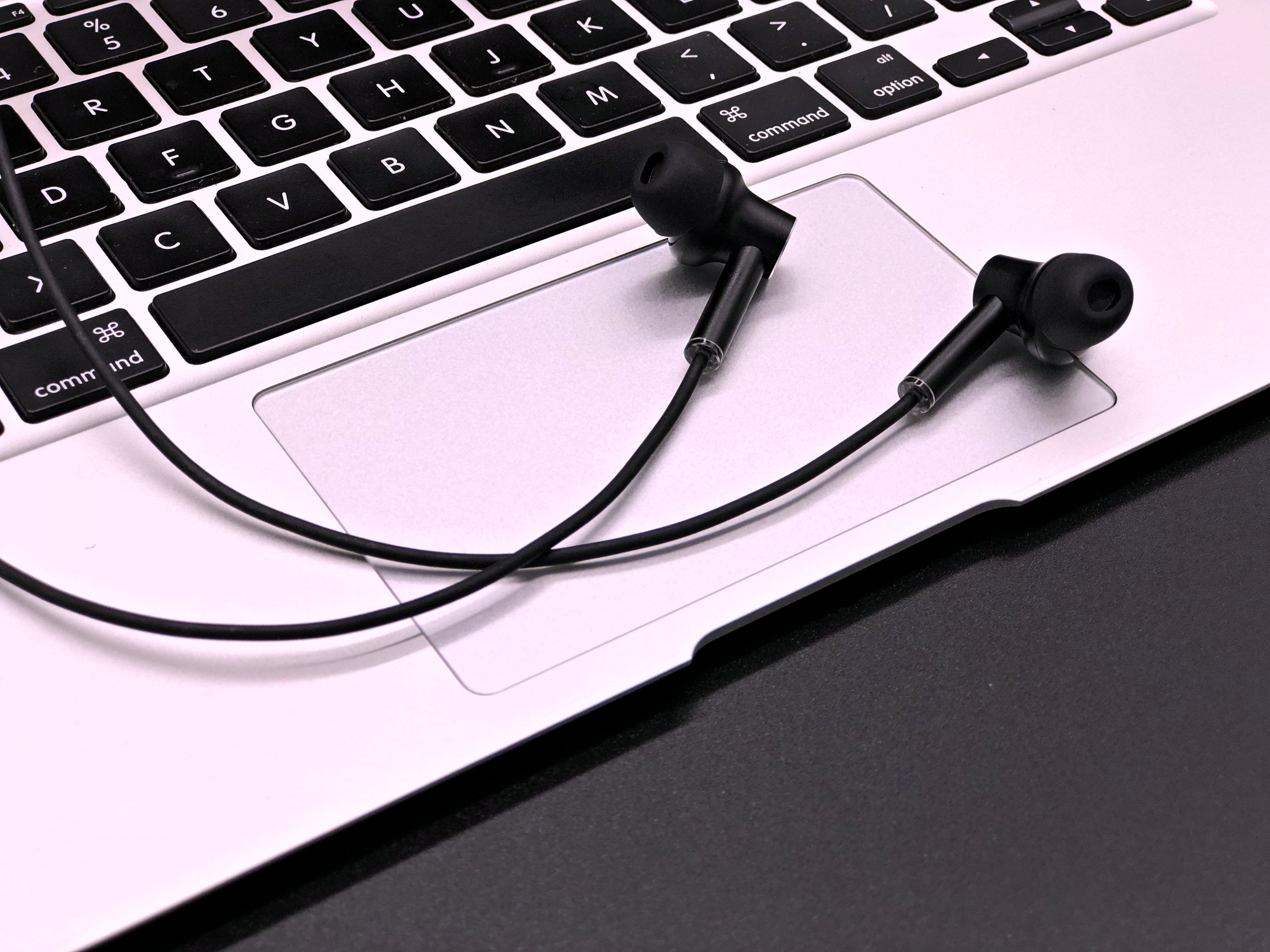 Smartinny Wireless Earphone ES